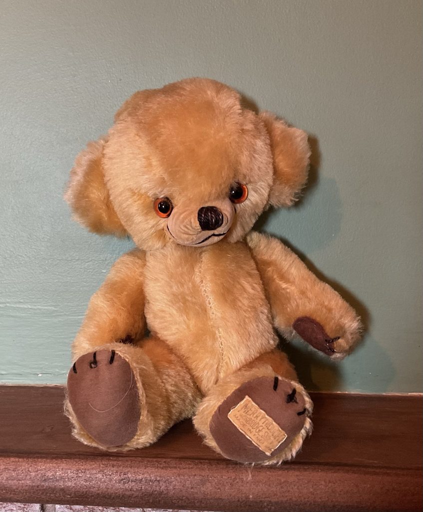 Honeybun vintage Merrythought Cheeky